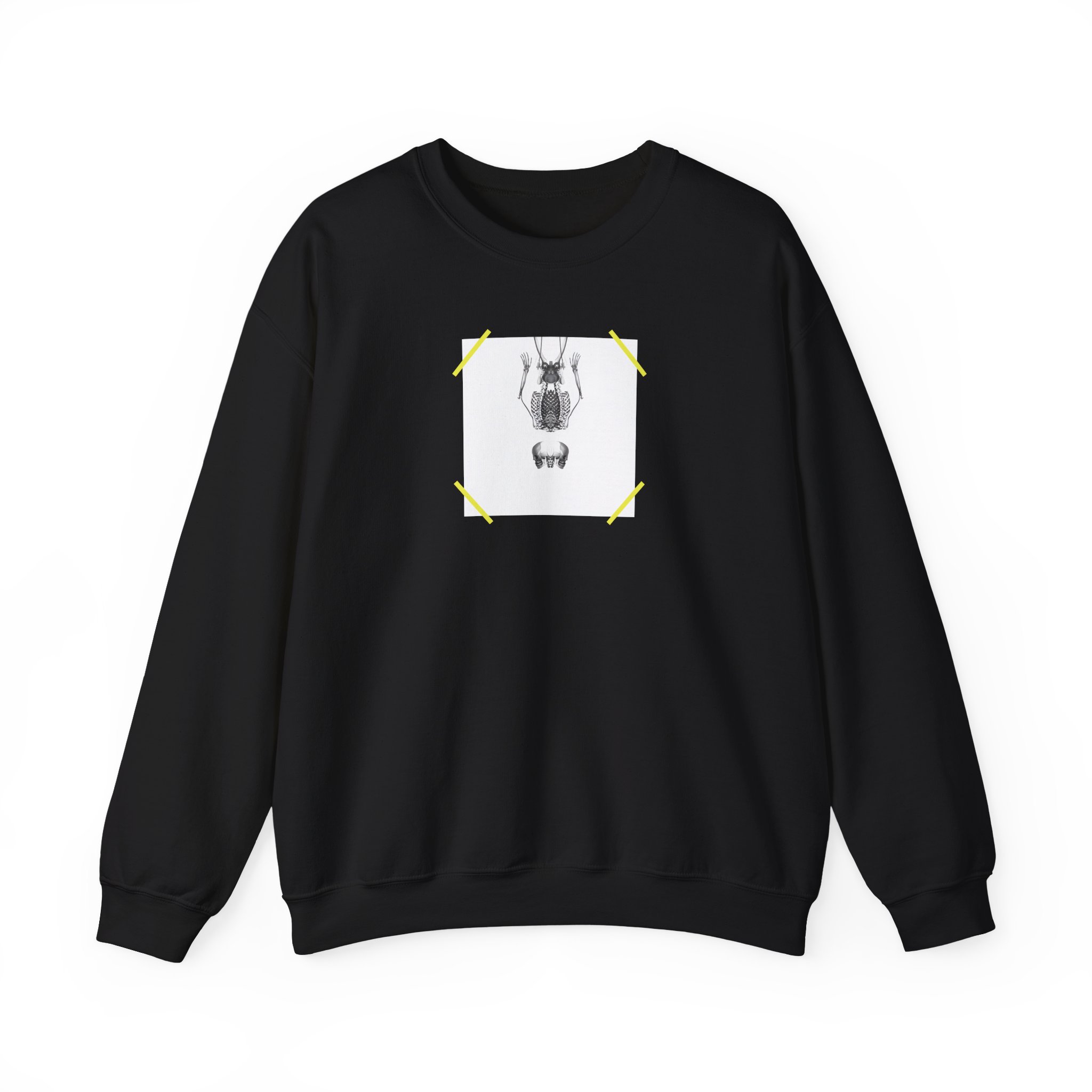 Quadeca Unisex Heavy Blend™ Crewneck Sweatshirt